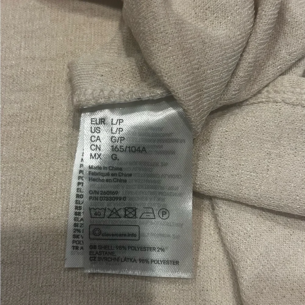 H&M Beige Long Sleeve Top Size Large